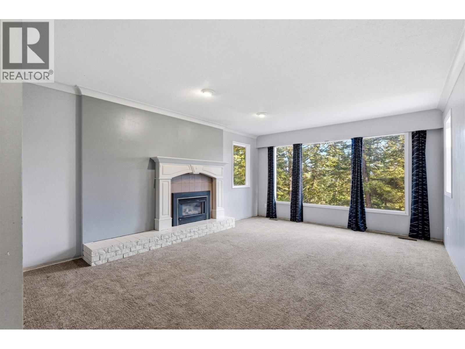 536 ROBERTS DRIVE - 15