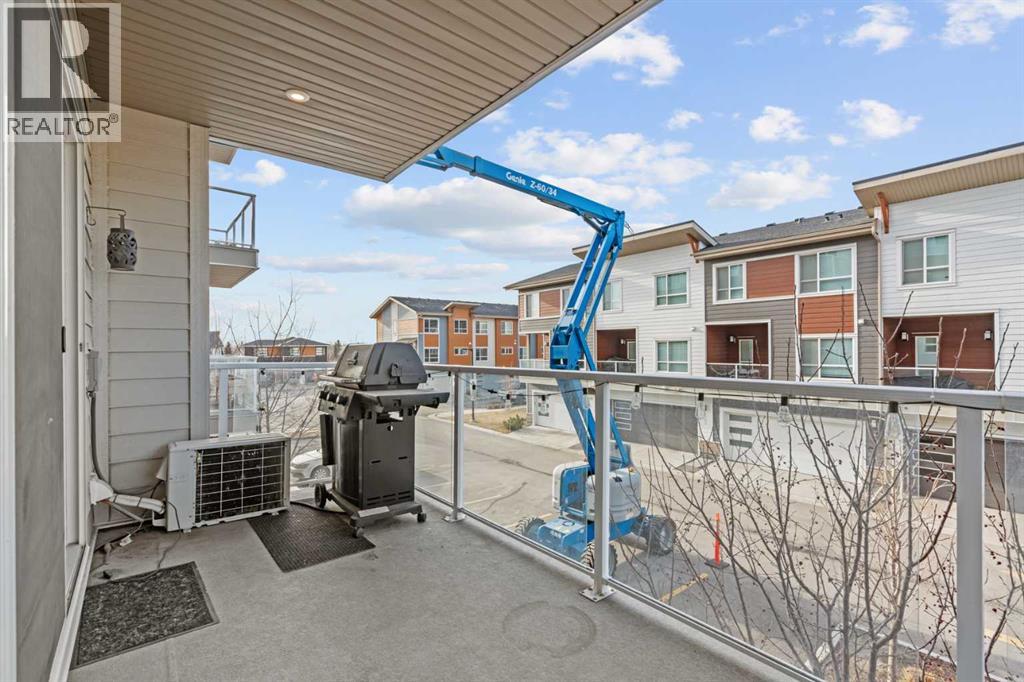 Single Family House for Sale in   Harvest Hills Common Harvest Hills Calgary 