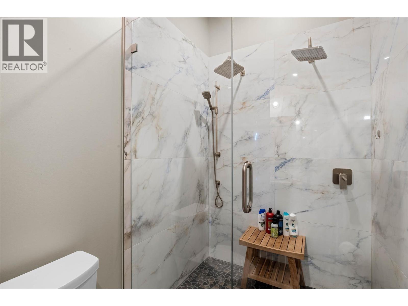 10076 Tranquille-Criss Creek Road, Kamloops