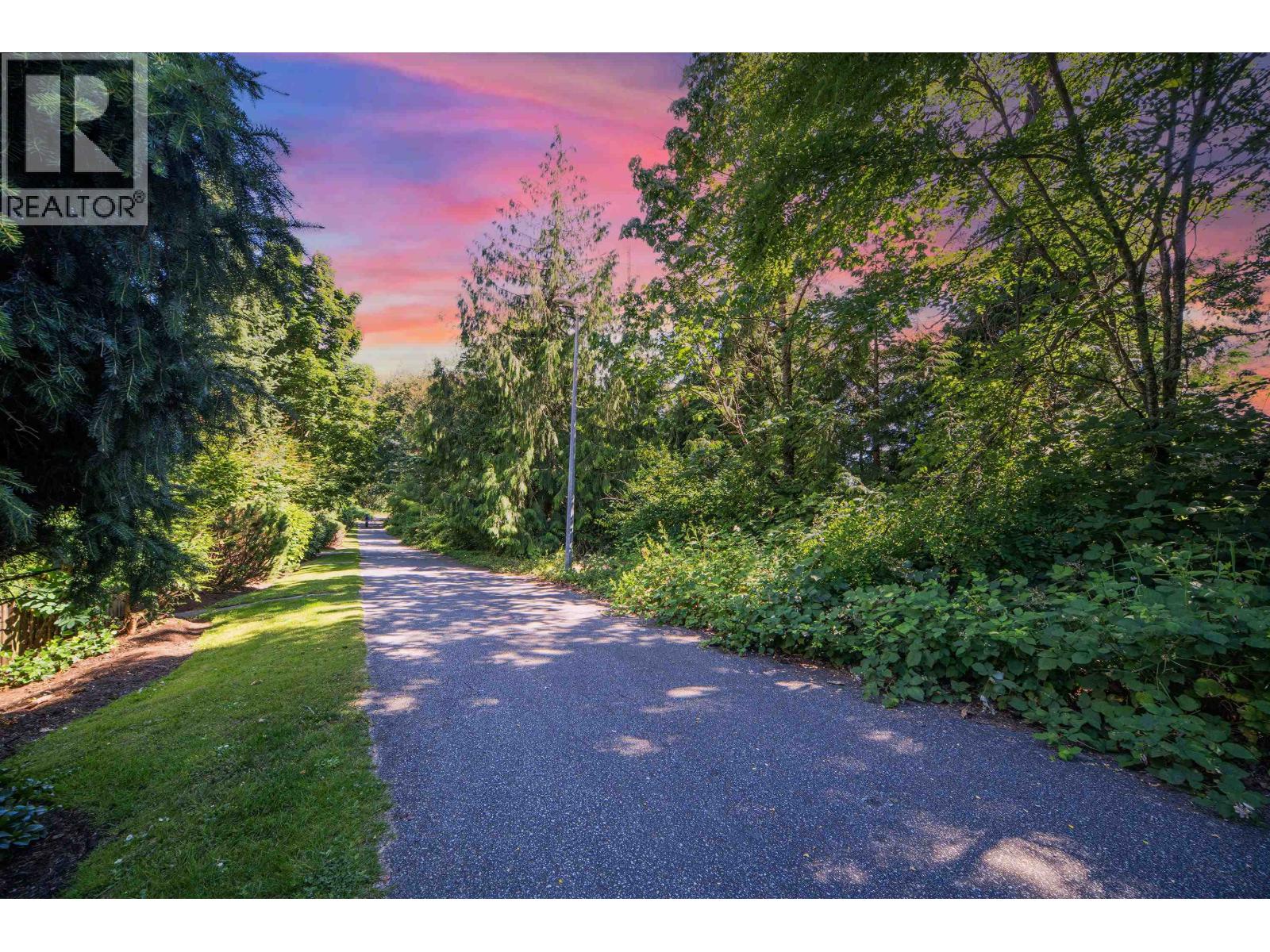 80 6878 SOUTHPOINT DRIVE, Burnaby