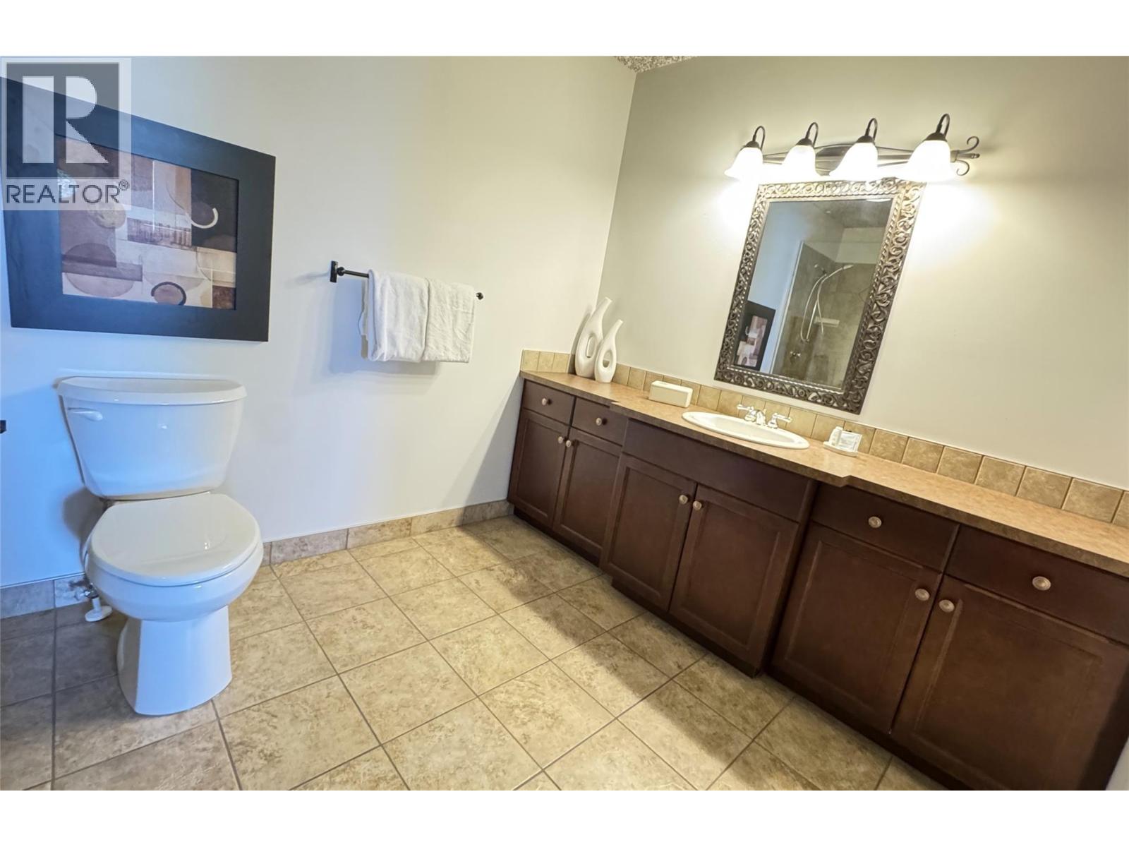 300 BIGHORN Boulevard Unit# 322D, Radium Hot Springs