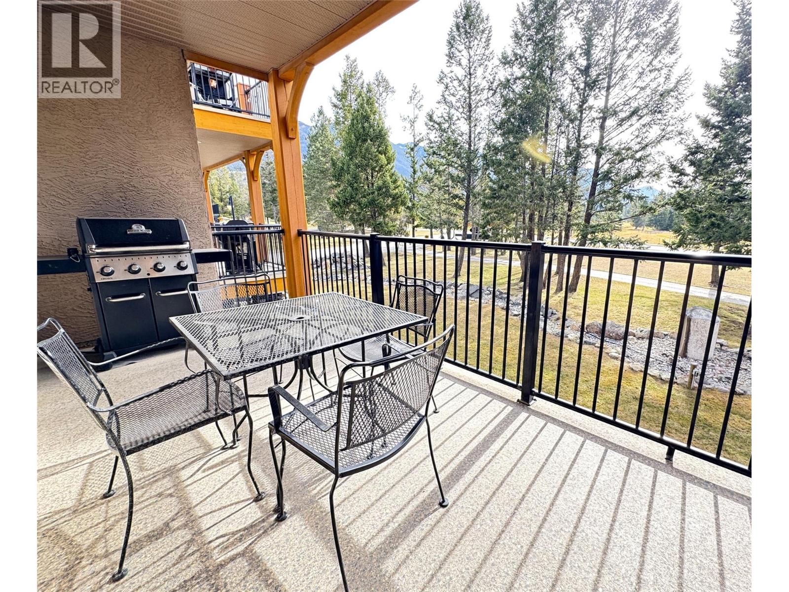 300 BIGHORN Boulevard Unit# 322D, Radium Hot Springs