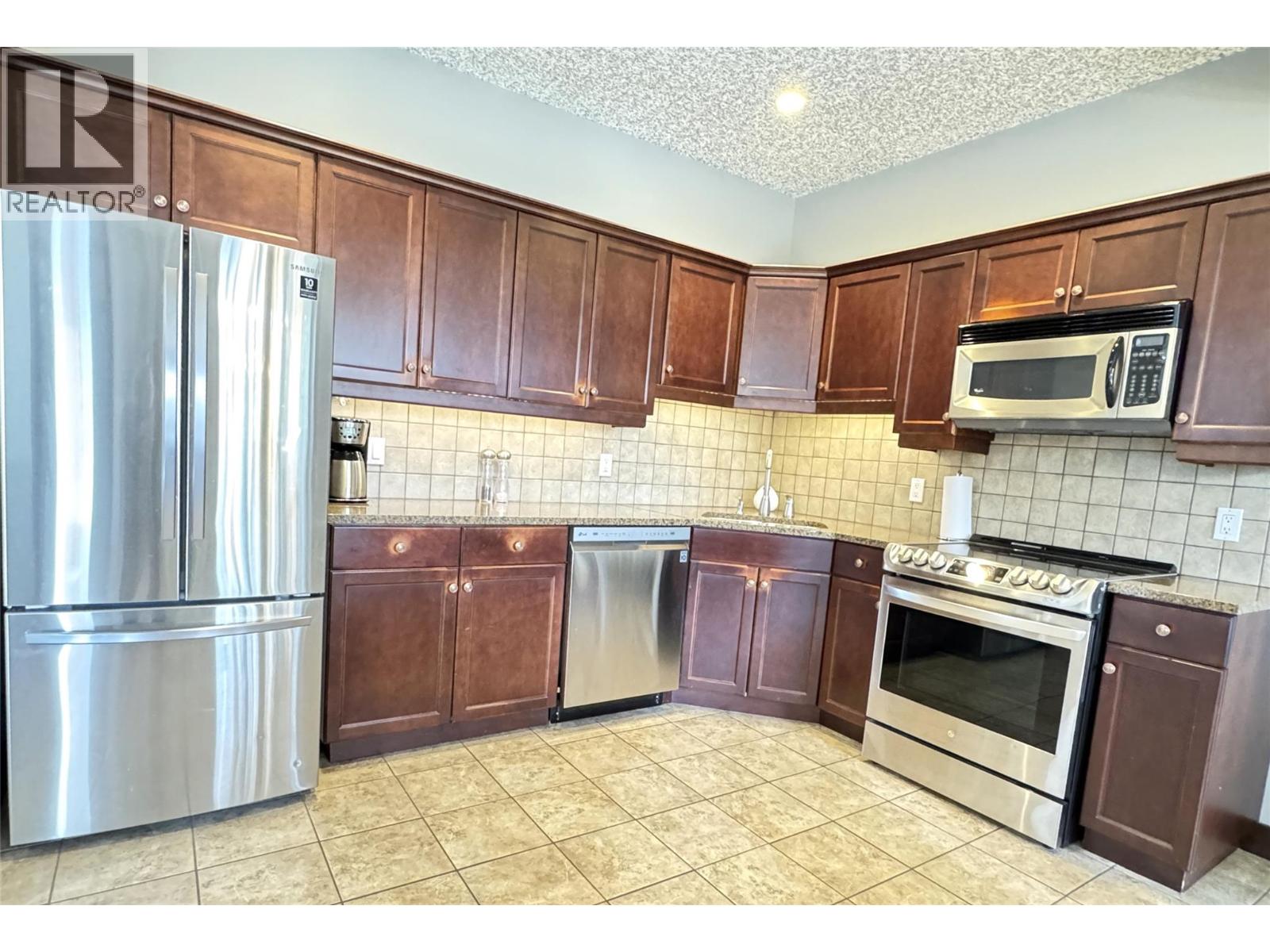 300 BIGHORN Boulevard Unit# 322D, Radium Hot Springs