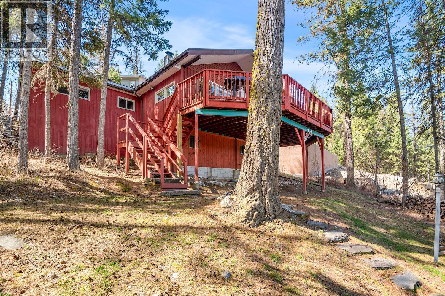 1249 Tie Lake Shore Road South, Jaffray