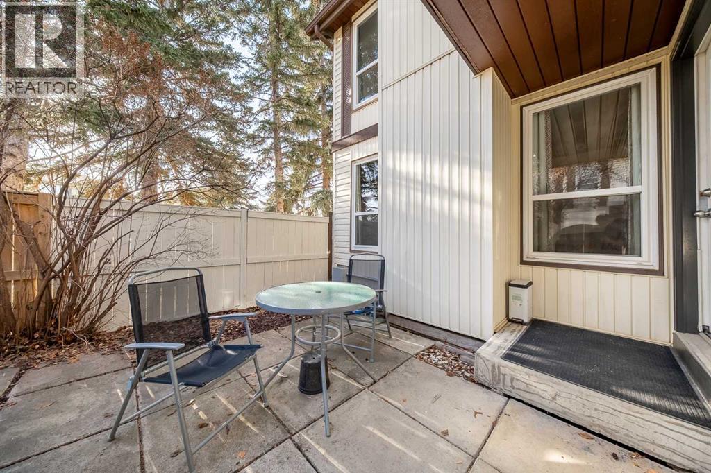 Single Family House for Sale in    Street Pineridge Calgary 