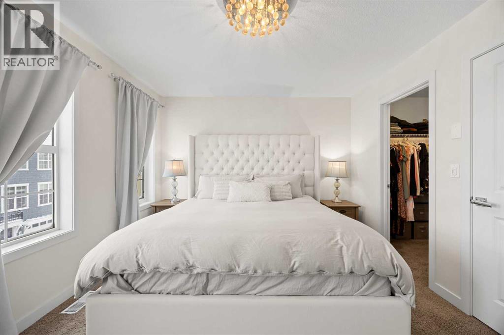 Single Family House for Sale in  Sherwood Row NW Sherwood Calgary 