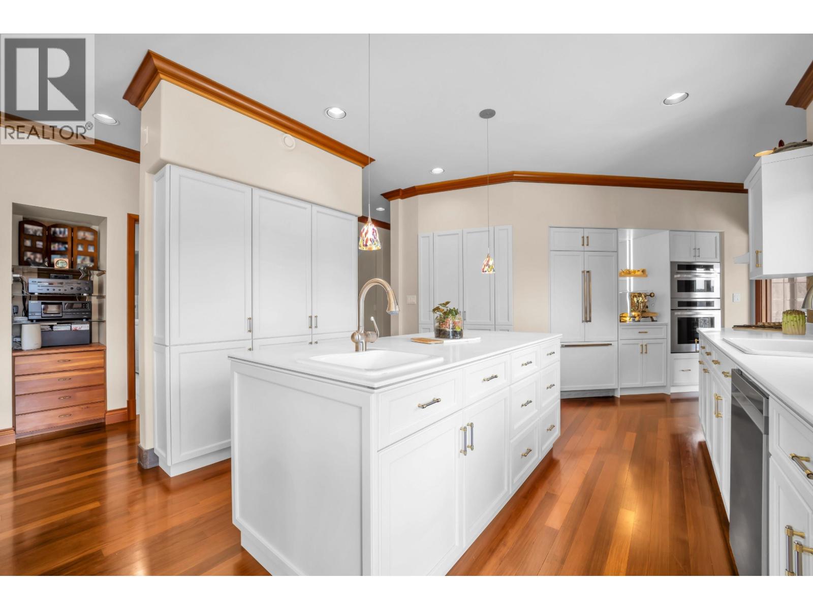 3411 SENKLER ROAD, Belcarra