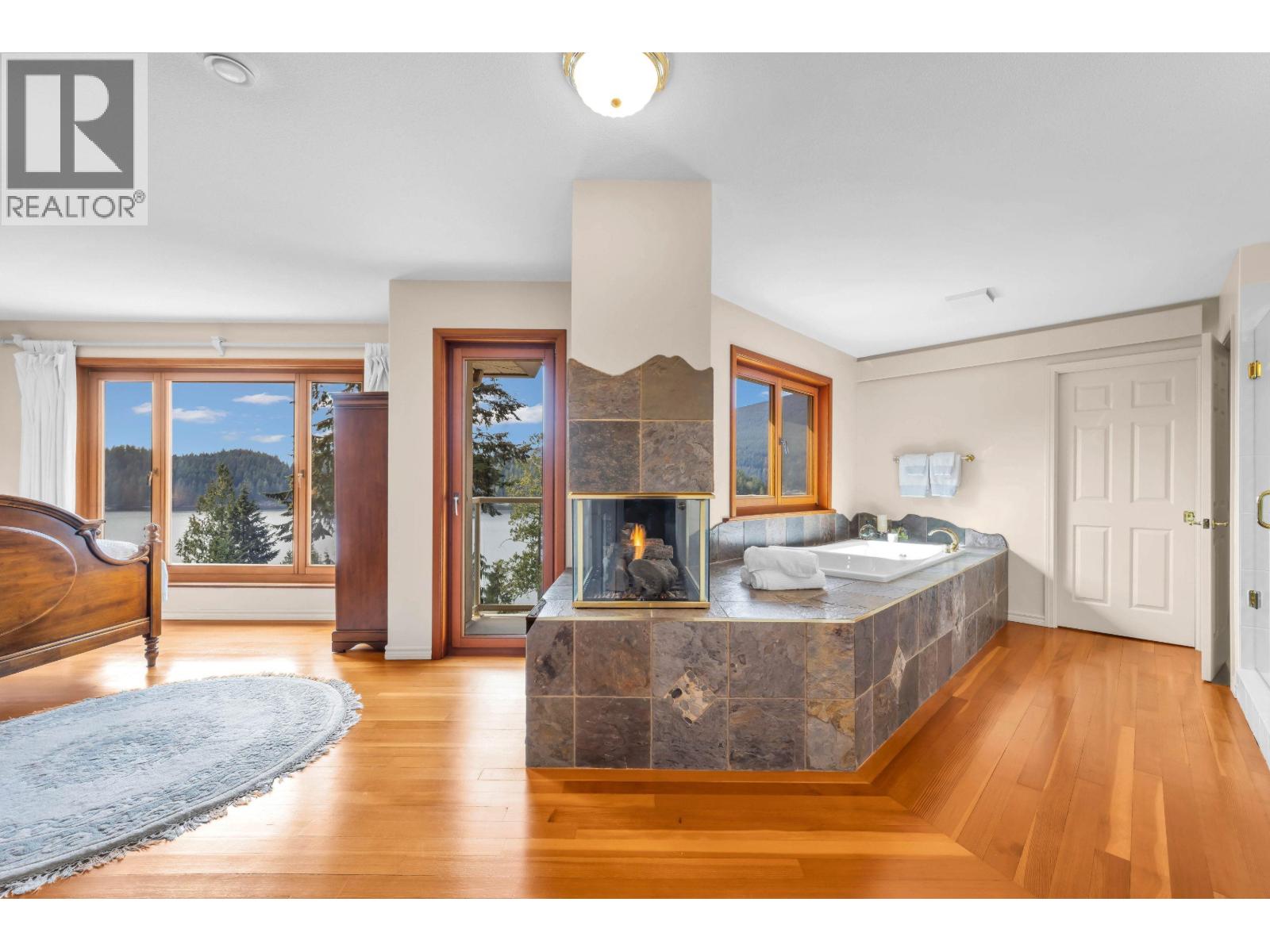 3411 SENKLER ROAD, Belcarra