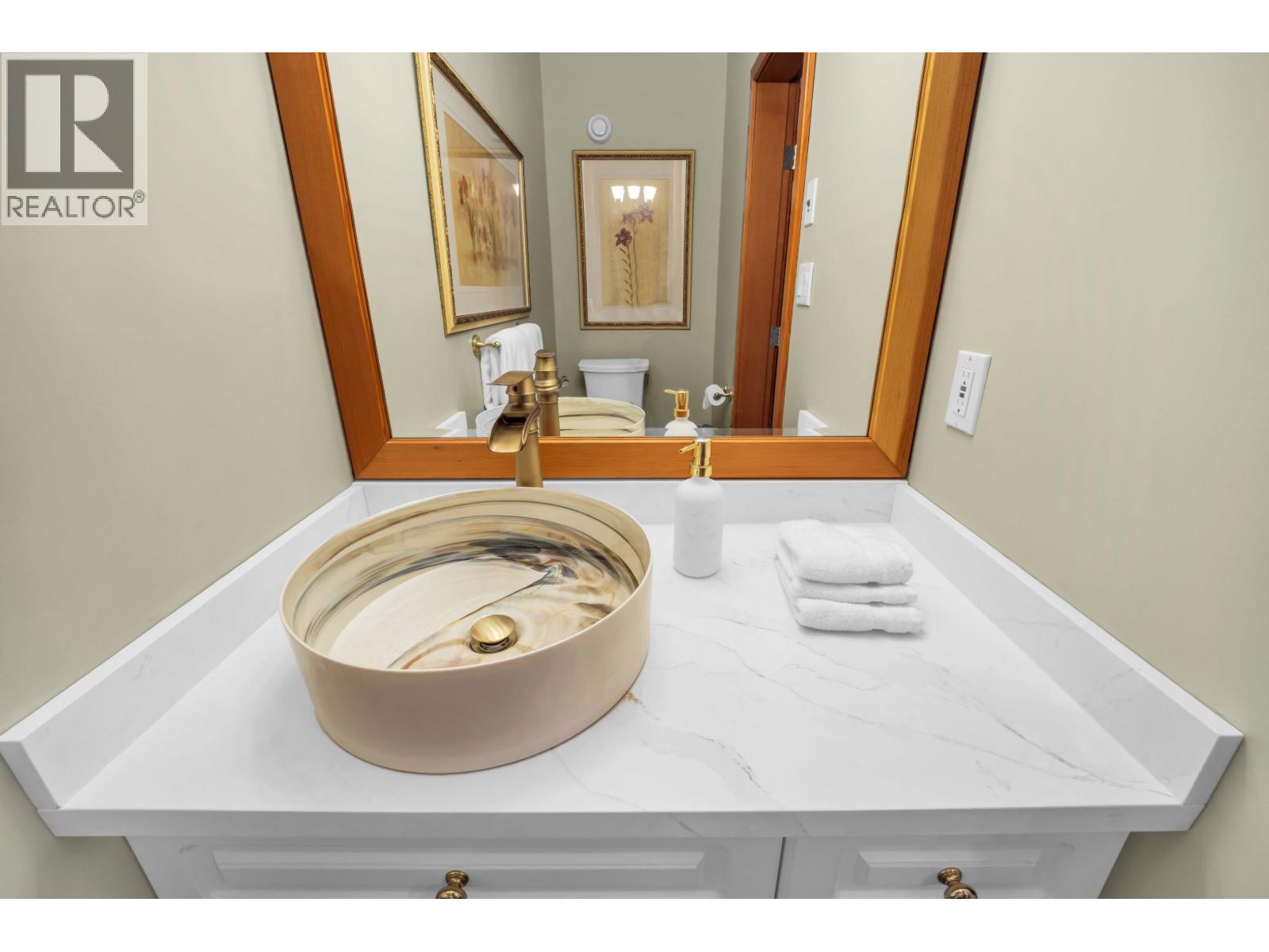 3411 SENKLER ROAD, Belcarra