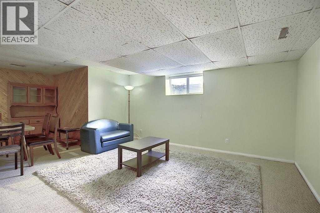 Single Family House Bungalow for Sale in  Faldale Close NE Falconridge Calgary 