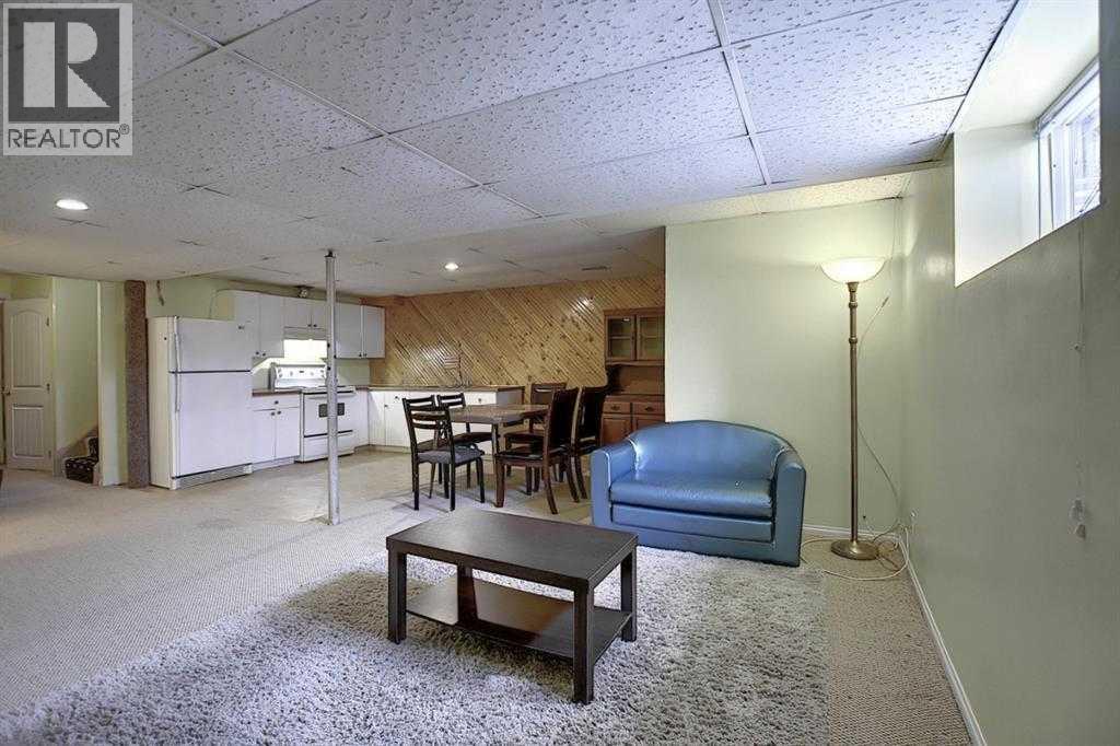 Single Family House Bungalow for Sale in  Faldale Close NE Falconridge Calgary 