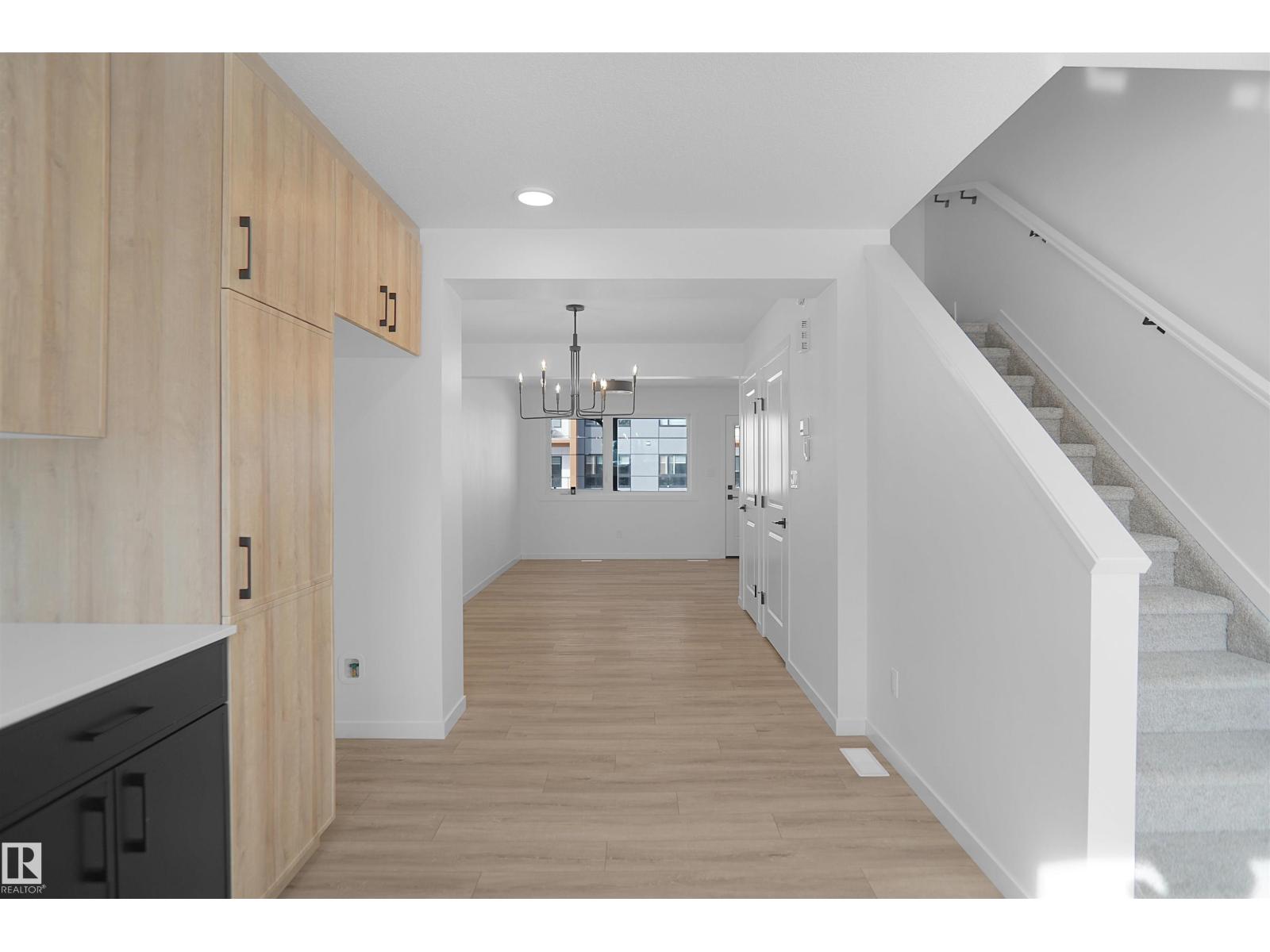 #95 1430 Aster WY NW - 6