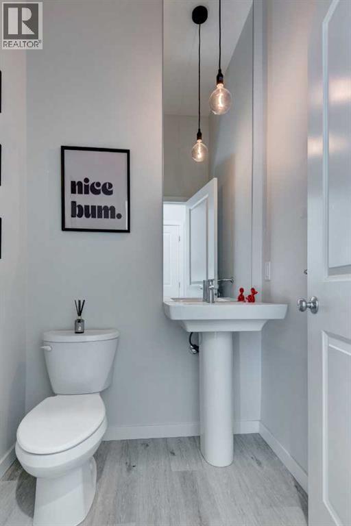 Single Family House for Sale in  Rangeview Drive SE Rangeview Calgary 