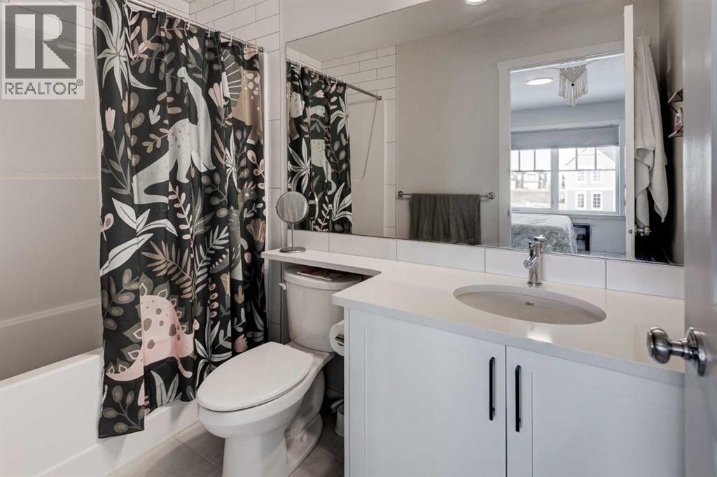 Single Family House for Sale in  Rangeview Drive SE Rangeview Calgary 