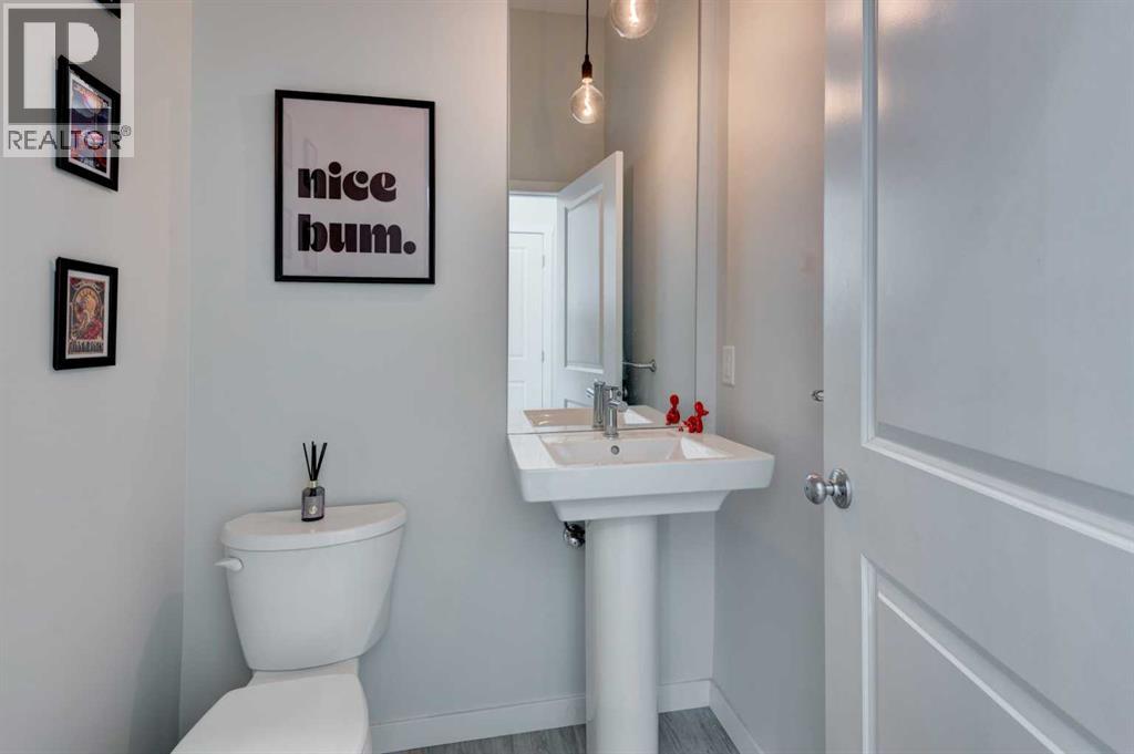 Single Family House for Sale in  Rangeview Drive SE Rangeview Calgary 