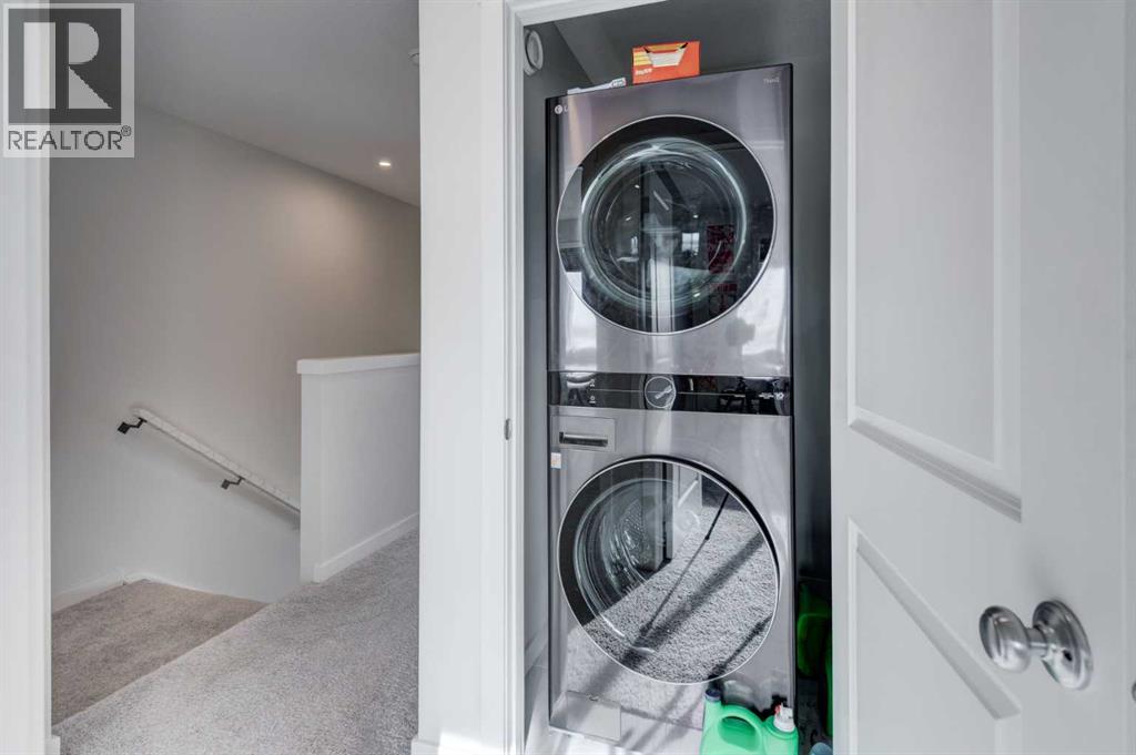 Single Family House for Sale in  Rangeview Drive SE Rangeview Calgary 