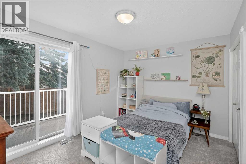 Single Family House 4 Level for Sale in   Silver Springs Road NW Silver Springs Calgary 