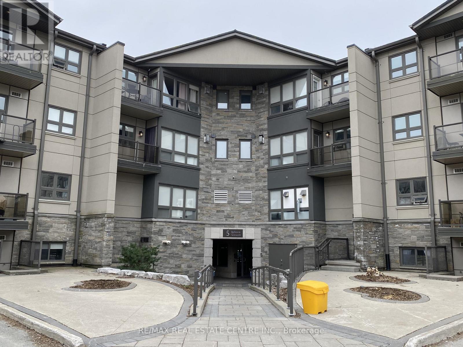 407 - 5 JACKSWAY CRESCENT