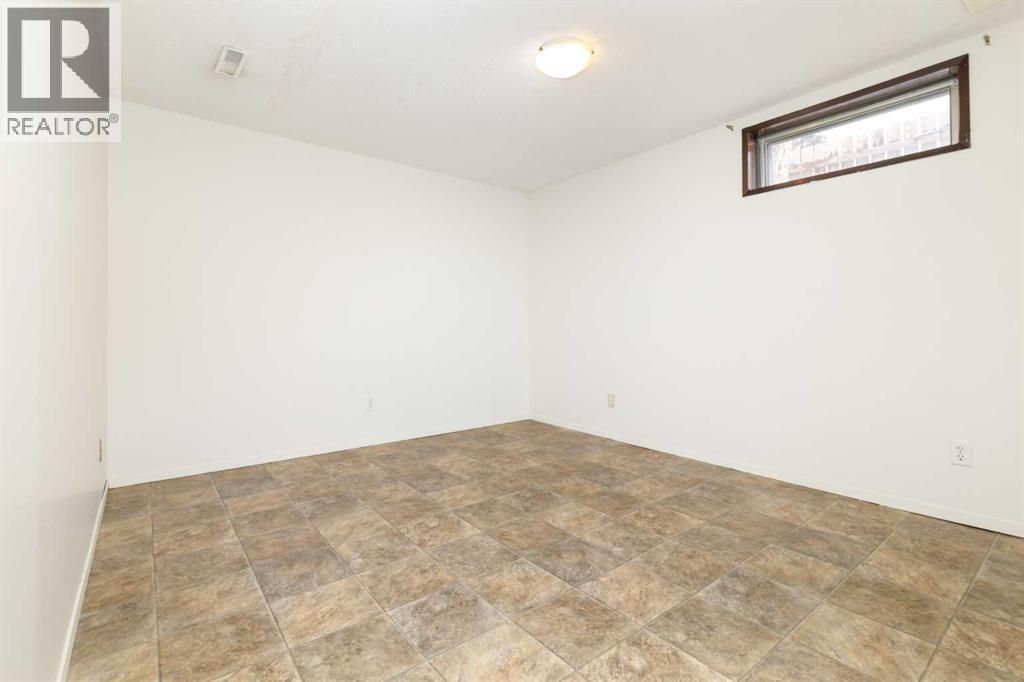 Single Family House Bungalow for Sale in  George Crescent Glendale Red Deer 