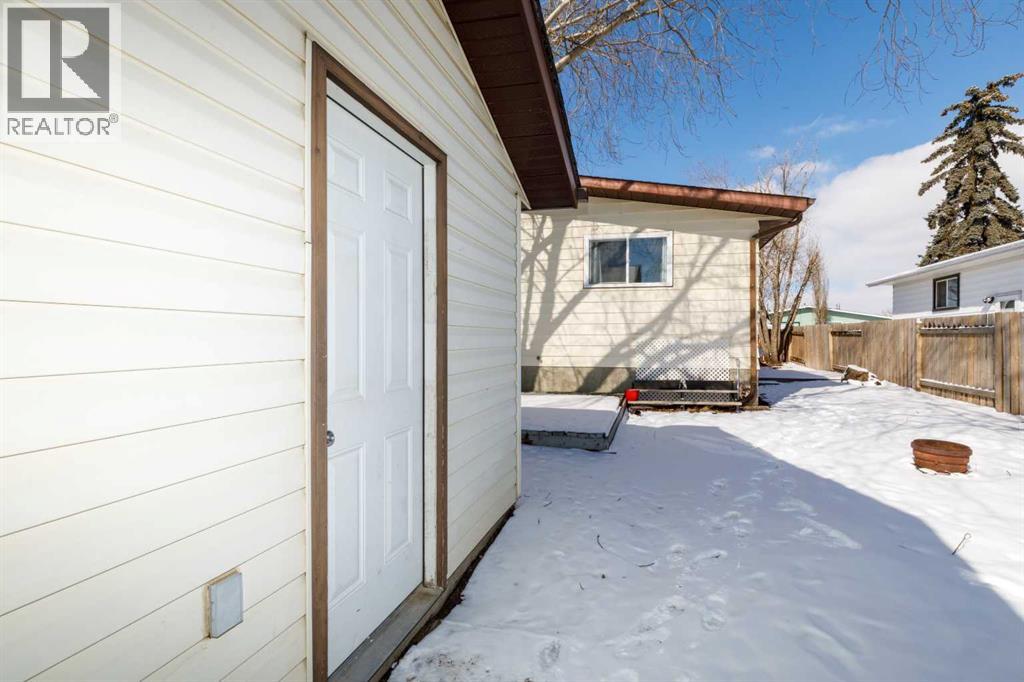 Single Family House Bungalow for Sale in  George Crescent Glendale Red Deer 