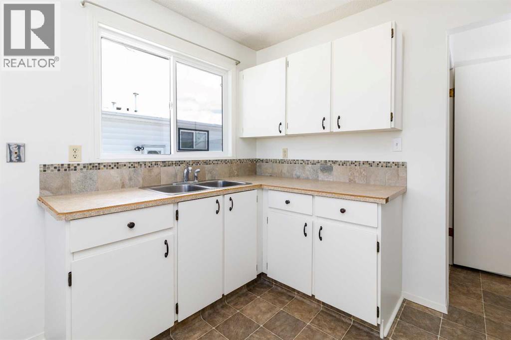 Single Family House Bungalow for Sale in  George Crescent Glendale Red Deer 