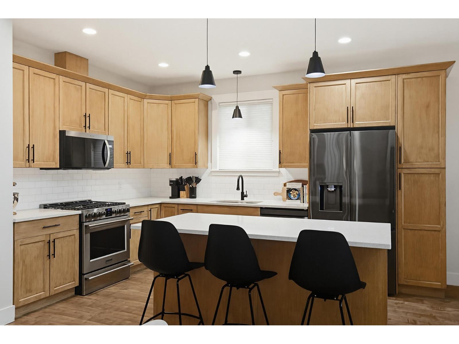 1 7336 MORROW ROAD, Agassiz, Agassiz