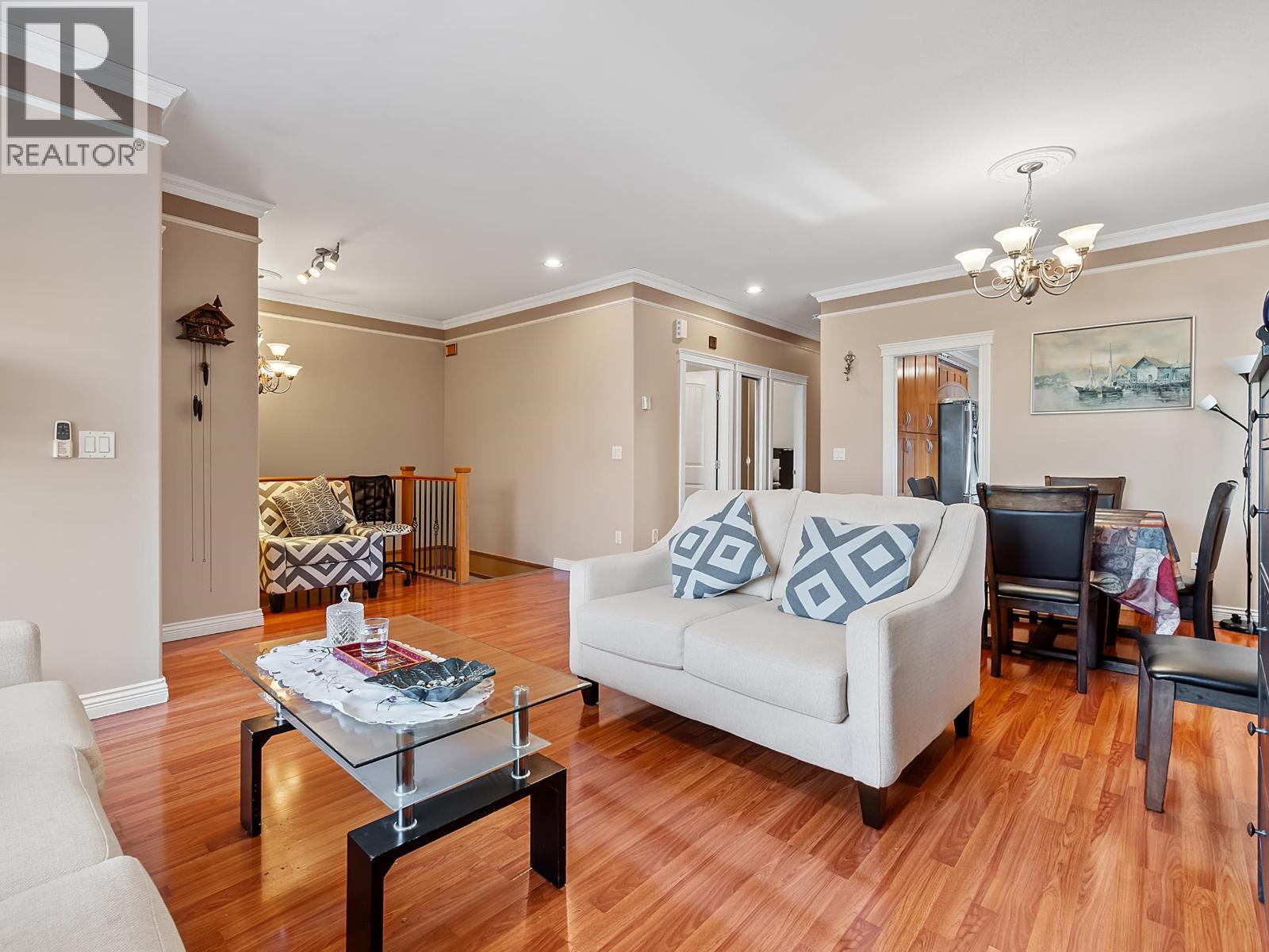 268 HAMPTON STREET, New Westminster