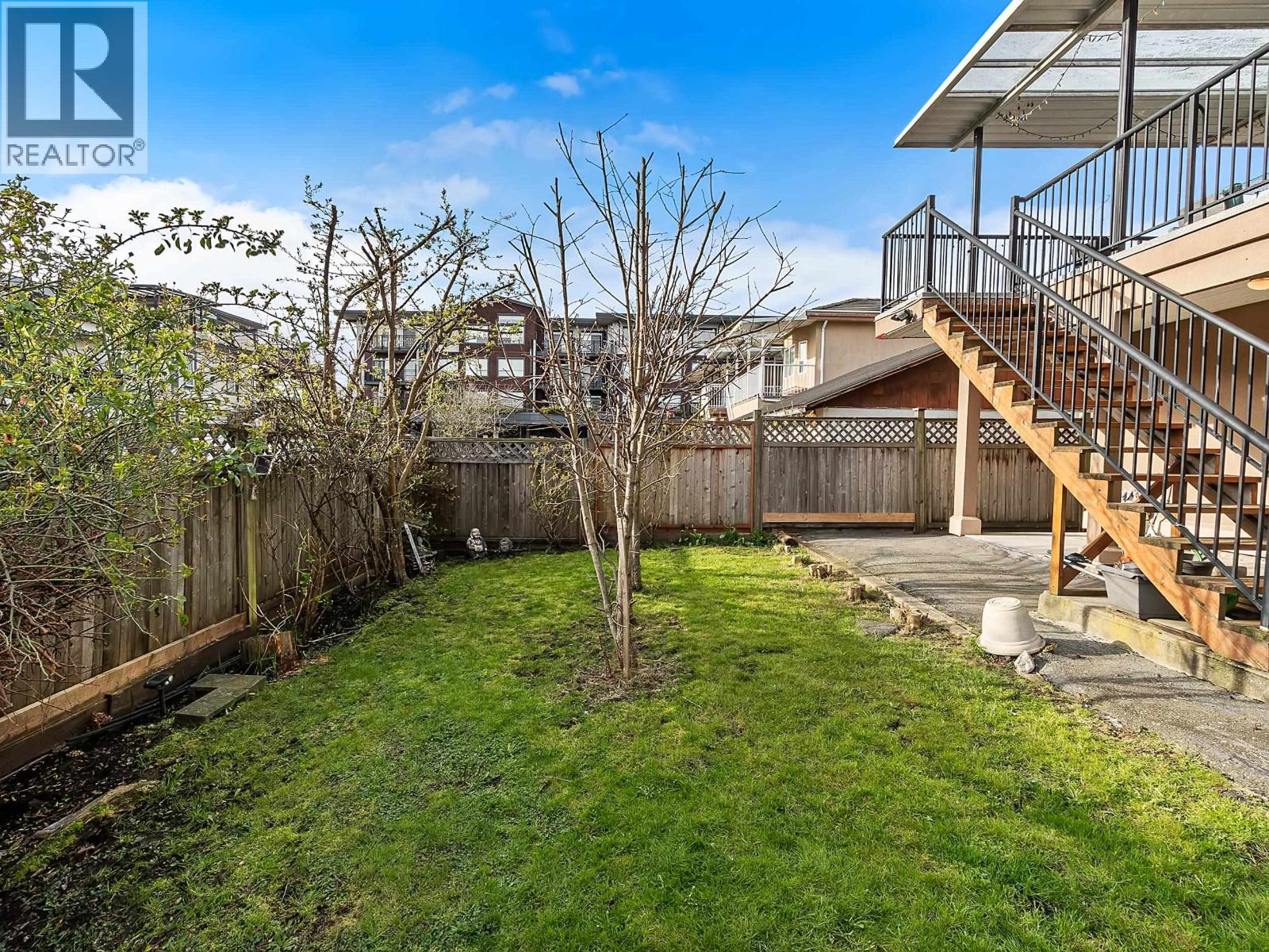 268 HAMPTON STREET, New Westminster