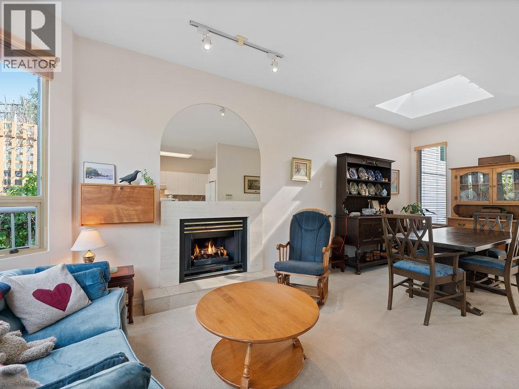 2317 BELLEVUE AVENUE, West Vancouver