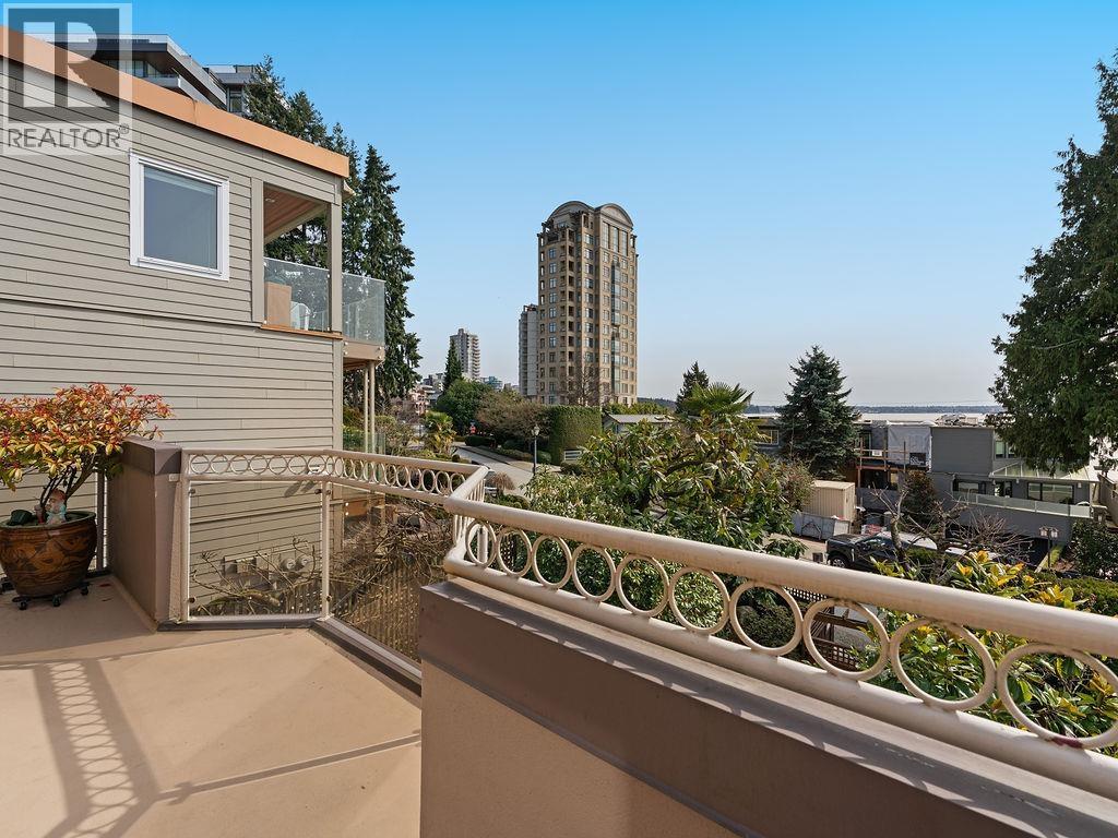 2317 BELLEVUE AVENUE, West Vancouver