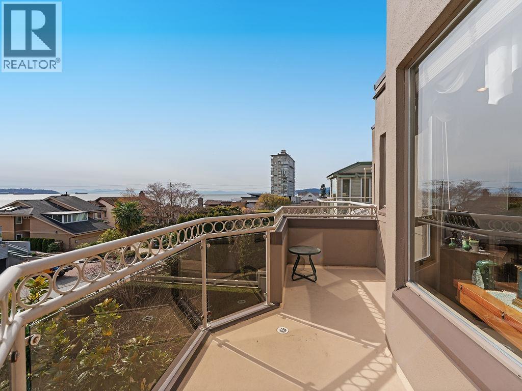 2317 BELLEVUE AVENUE, West Vancouver