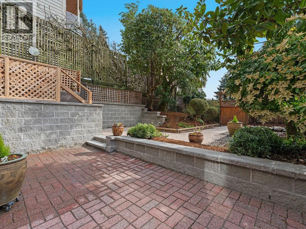 2317 BELLEVUE AVENUE, West Vancouver