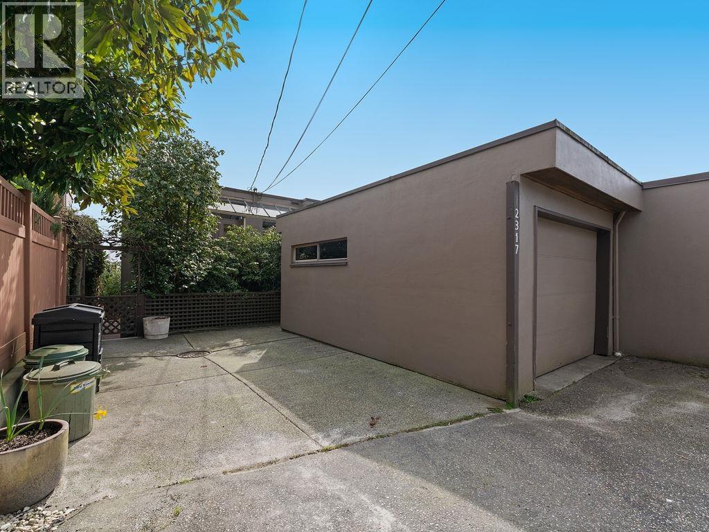 2317 BELLEVUE AVENUE, West Vancouver