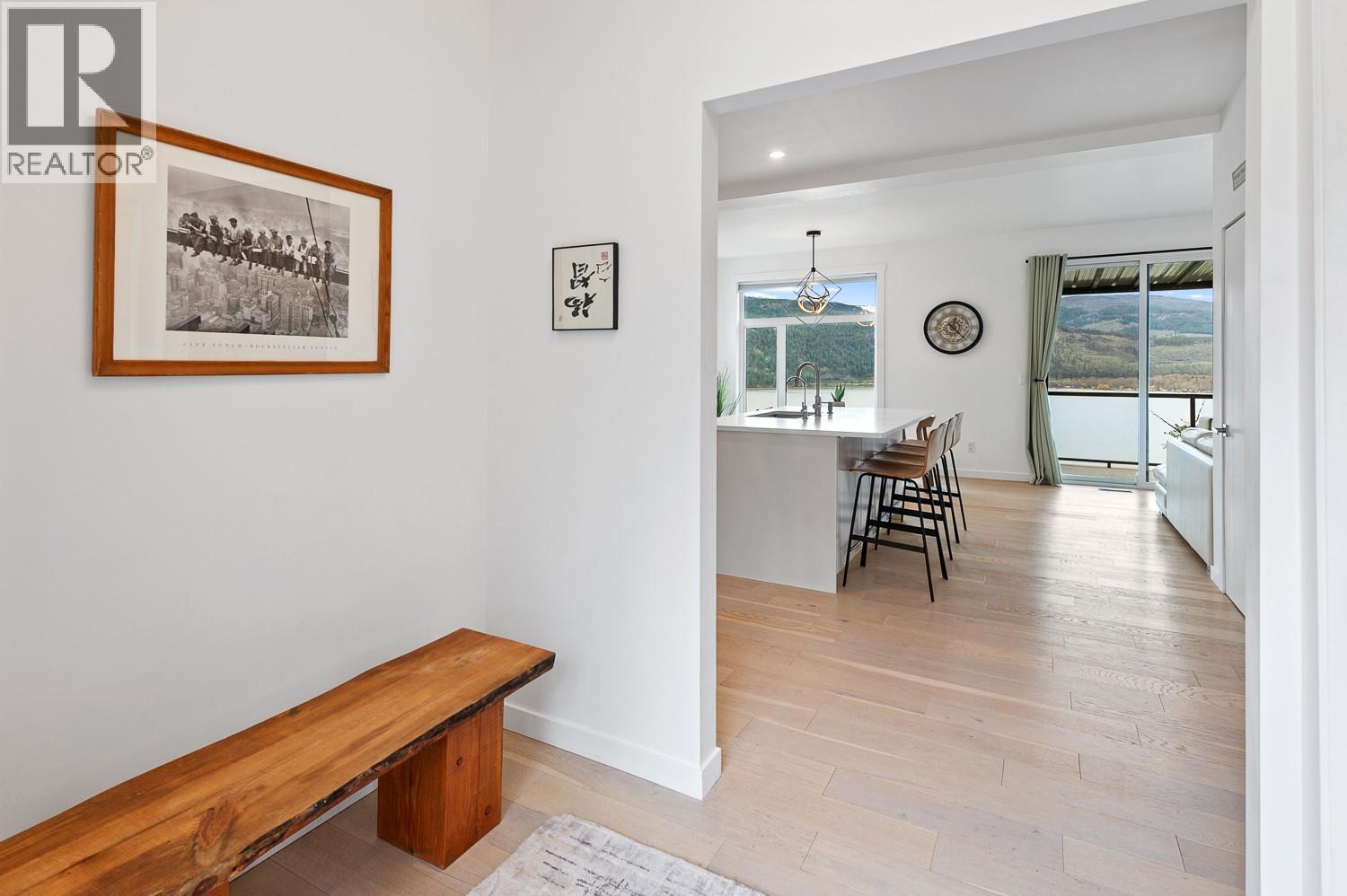 12 40 Kestrel Place, Vernon