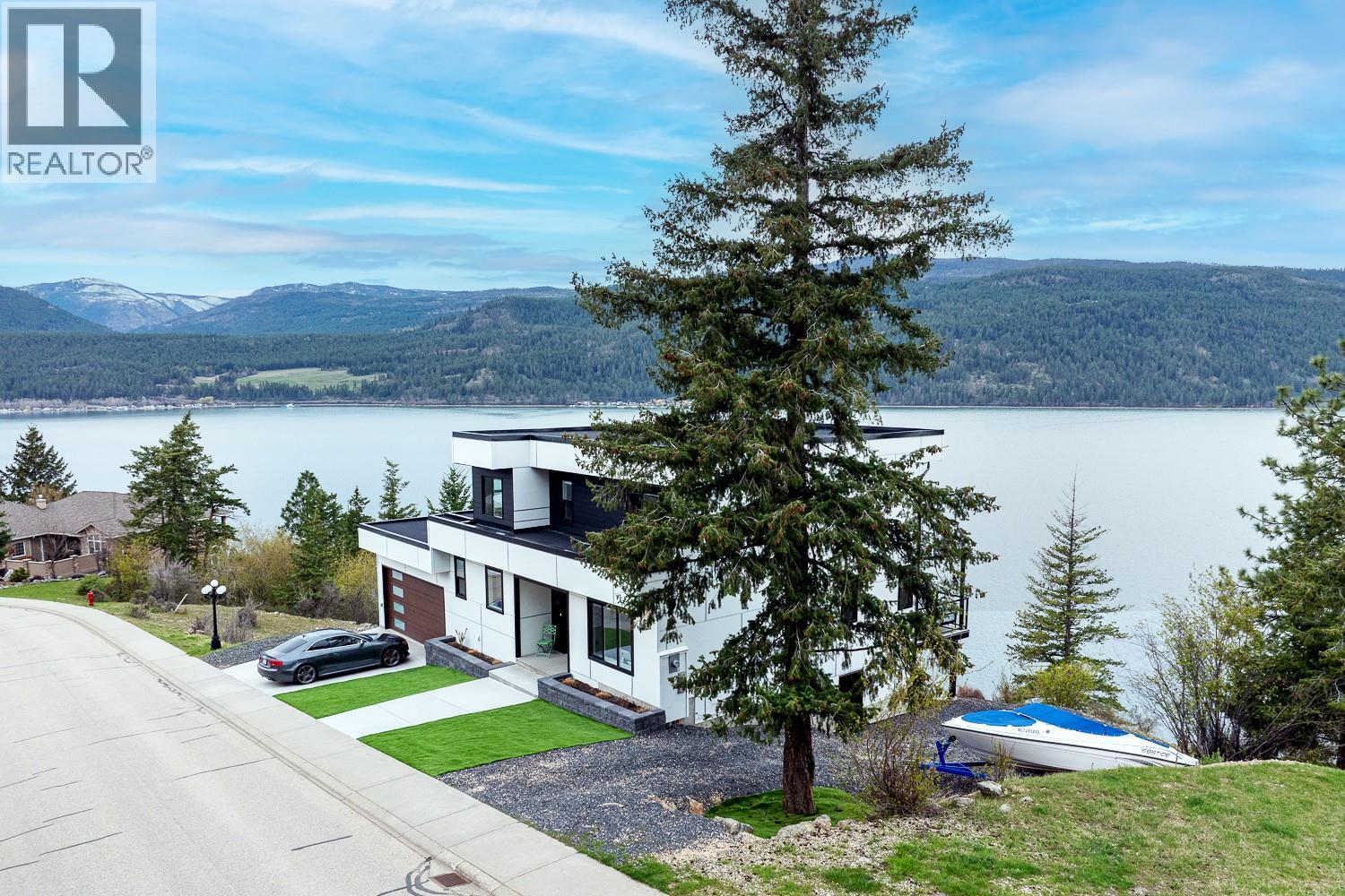 12 40 Kestrel Place, Vernon