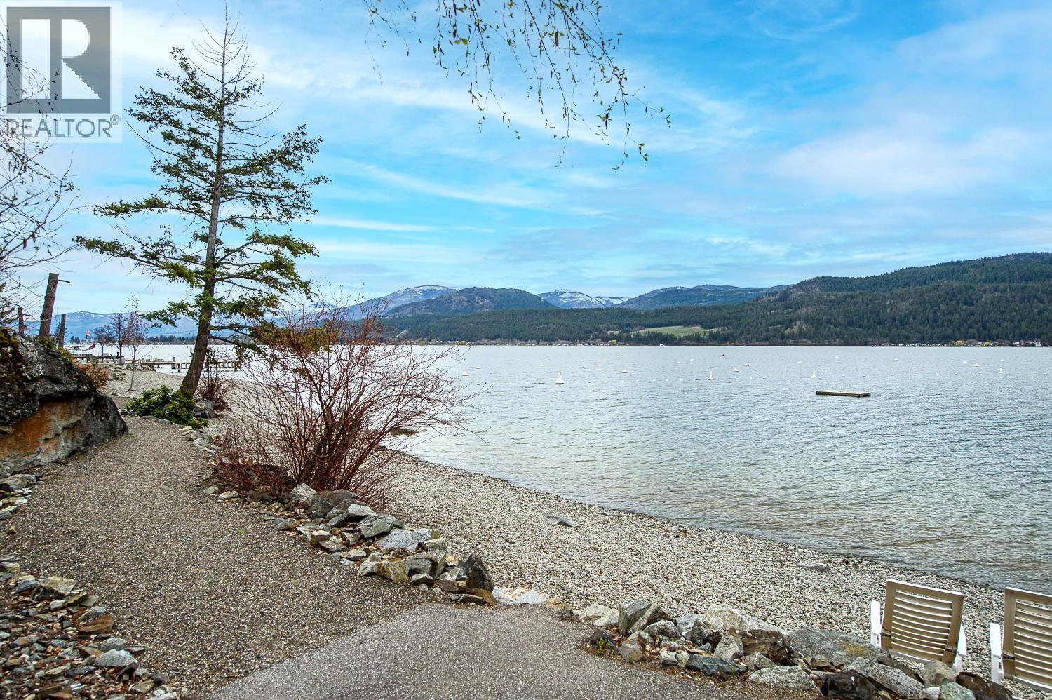 12 40 Kestrel Place, Vernon