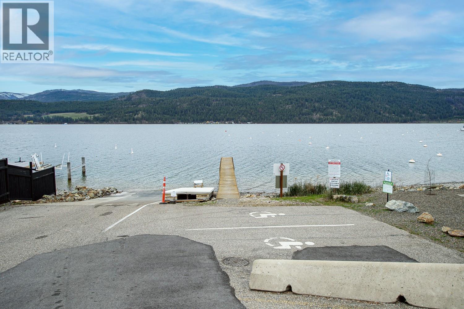 12 40 Kestrel Place, Vernon