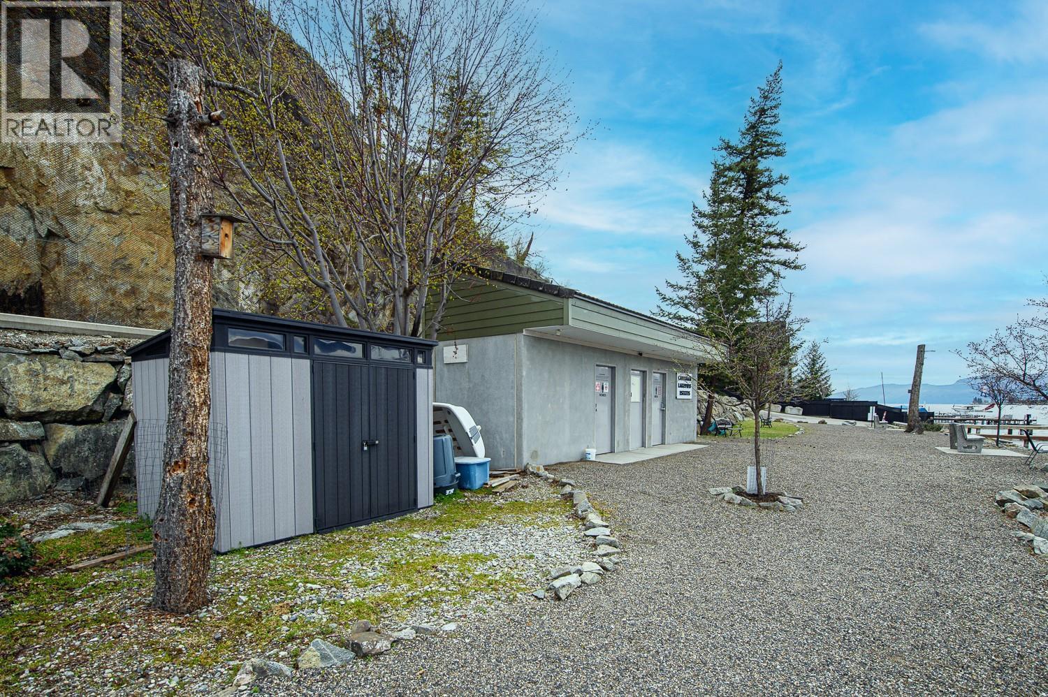 12 40 Kestrel Place, Vernon