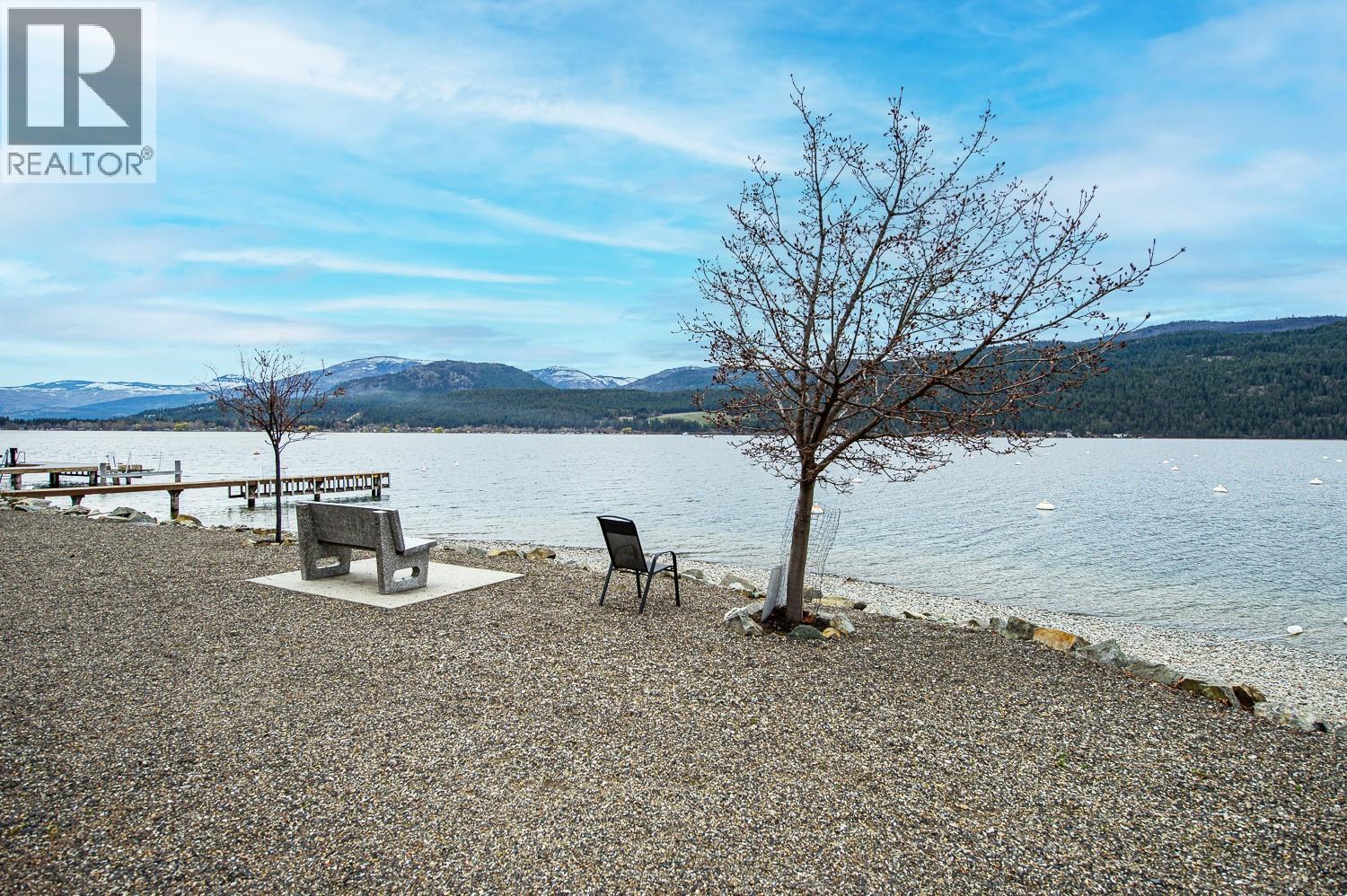 12 40 Kestrel Place, Vernon