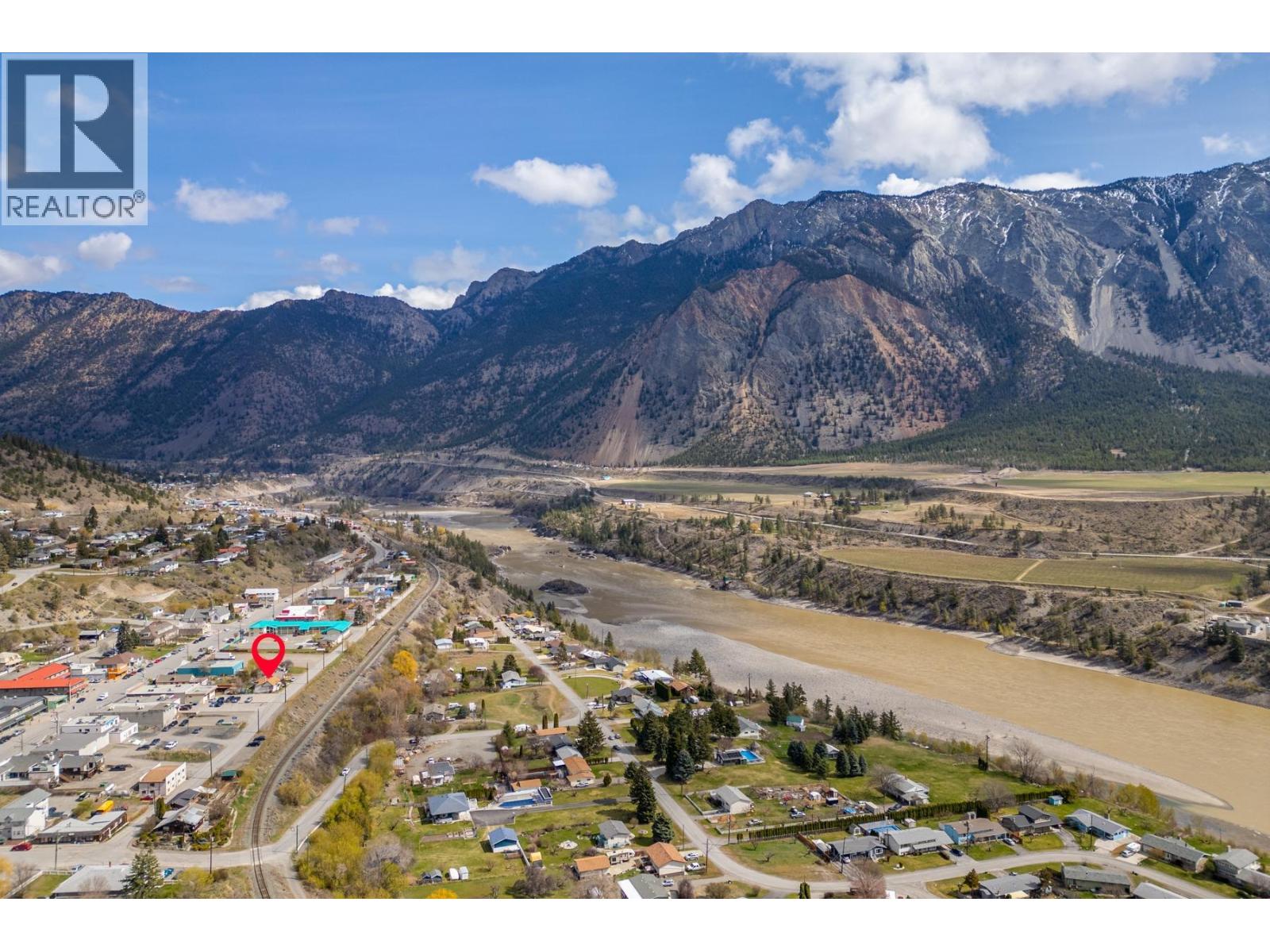  633 FRASERVIEW Street, Lillooet