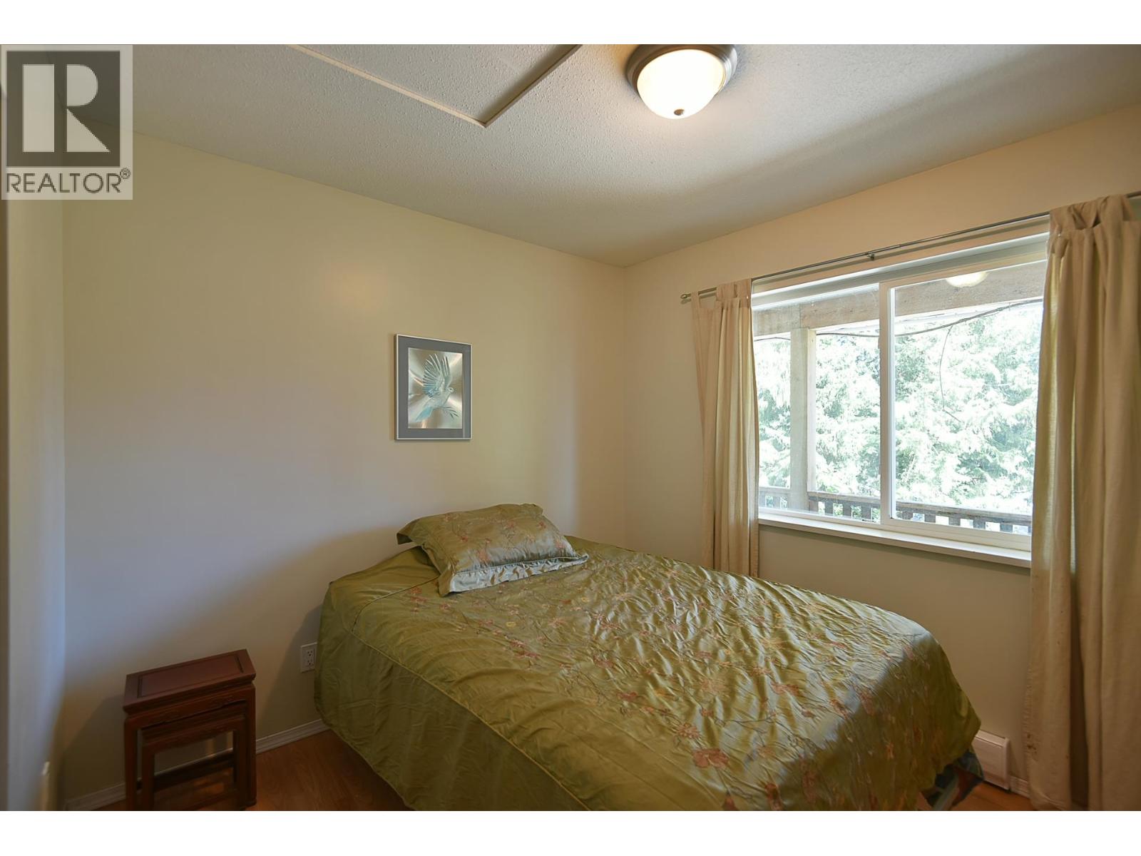 5689 SALMON DRIVE, Sechelt
