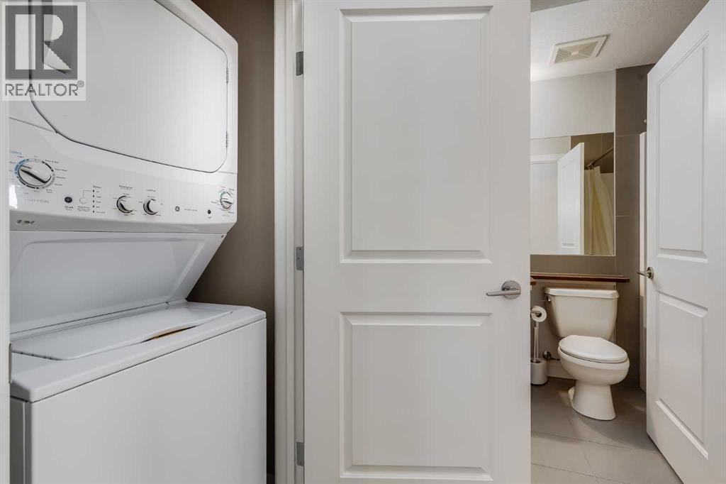 Single Family House for Sale in    Avenue NE Renfrew Calgary 