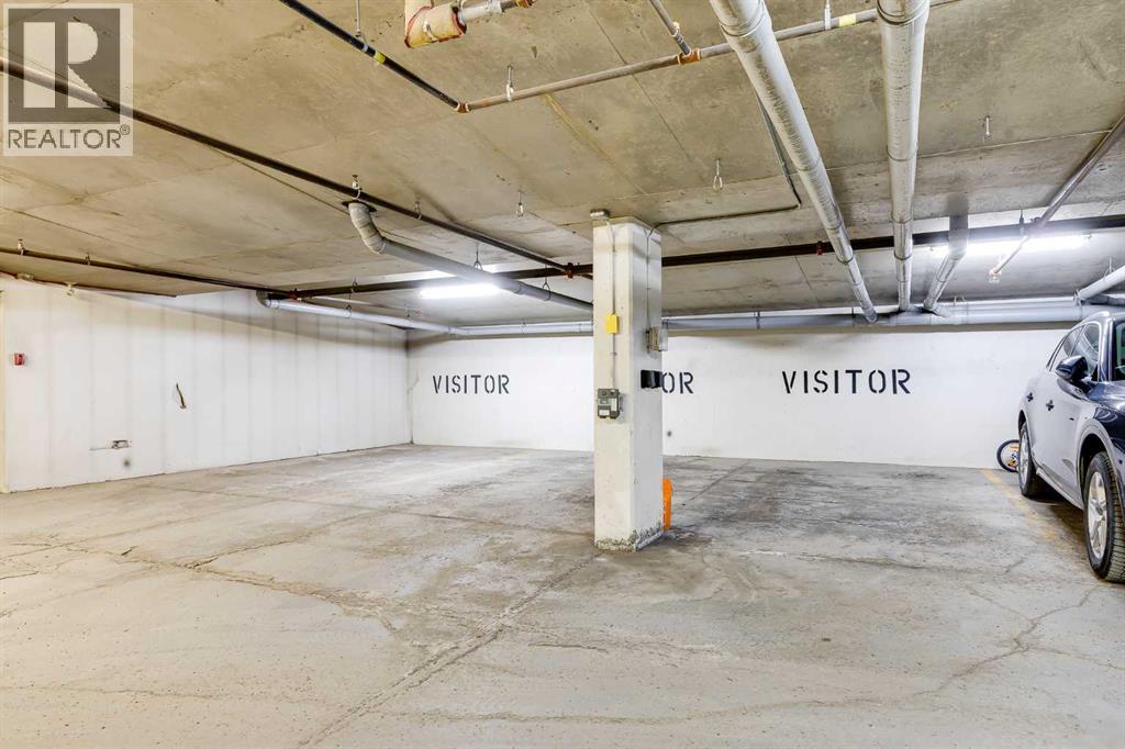 Single Family House for Sale in    Avenue NE Renfrew Calgary 