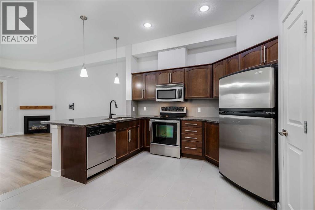 Single Family House for Sale in    Avenue NE Renfrew Calgary 