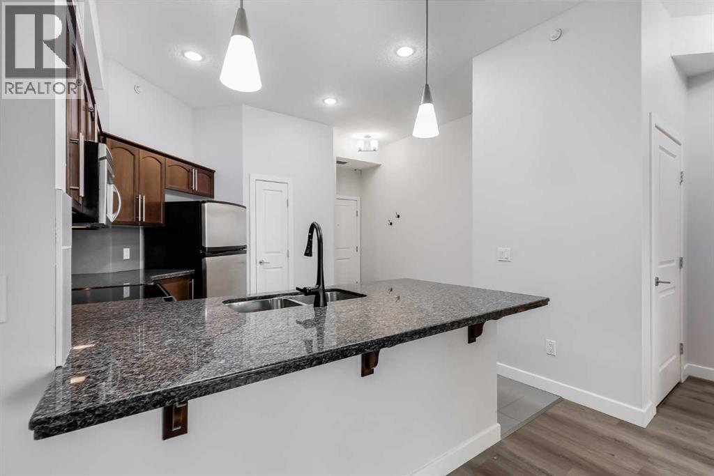 Single Family House for Sale in    Avenue NE Renfrew Calgary 