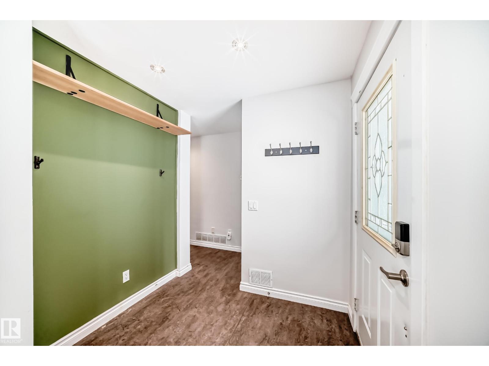 10532 47 ST NW, Edmonton