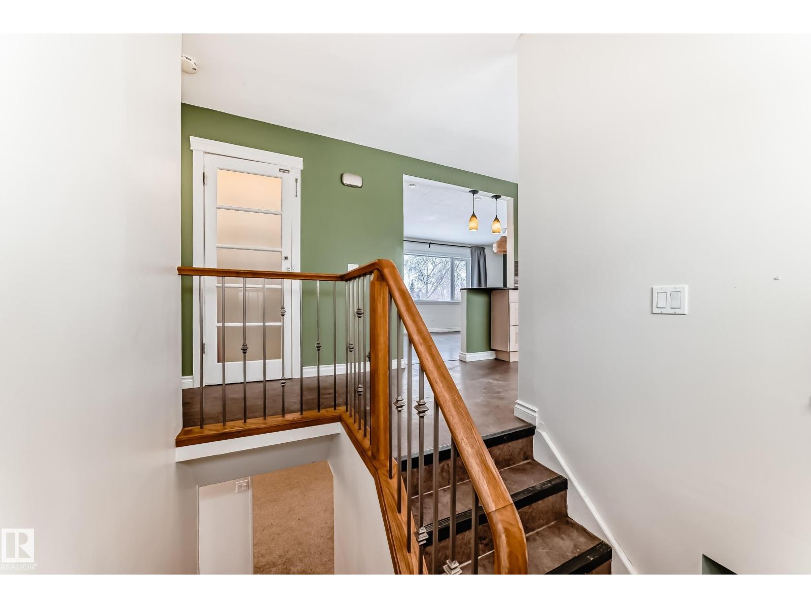 10532 47 ST NW, Edmonton