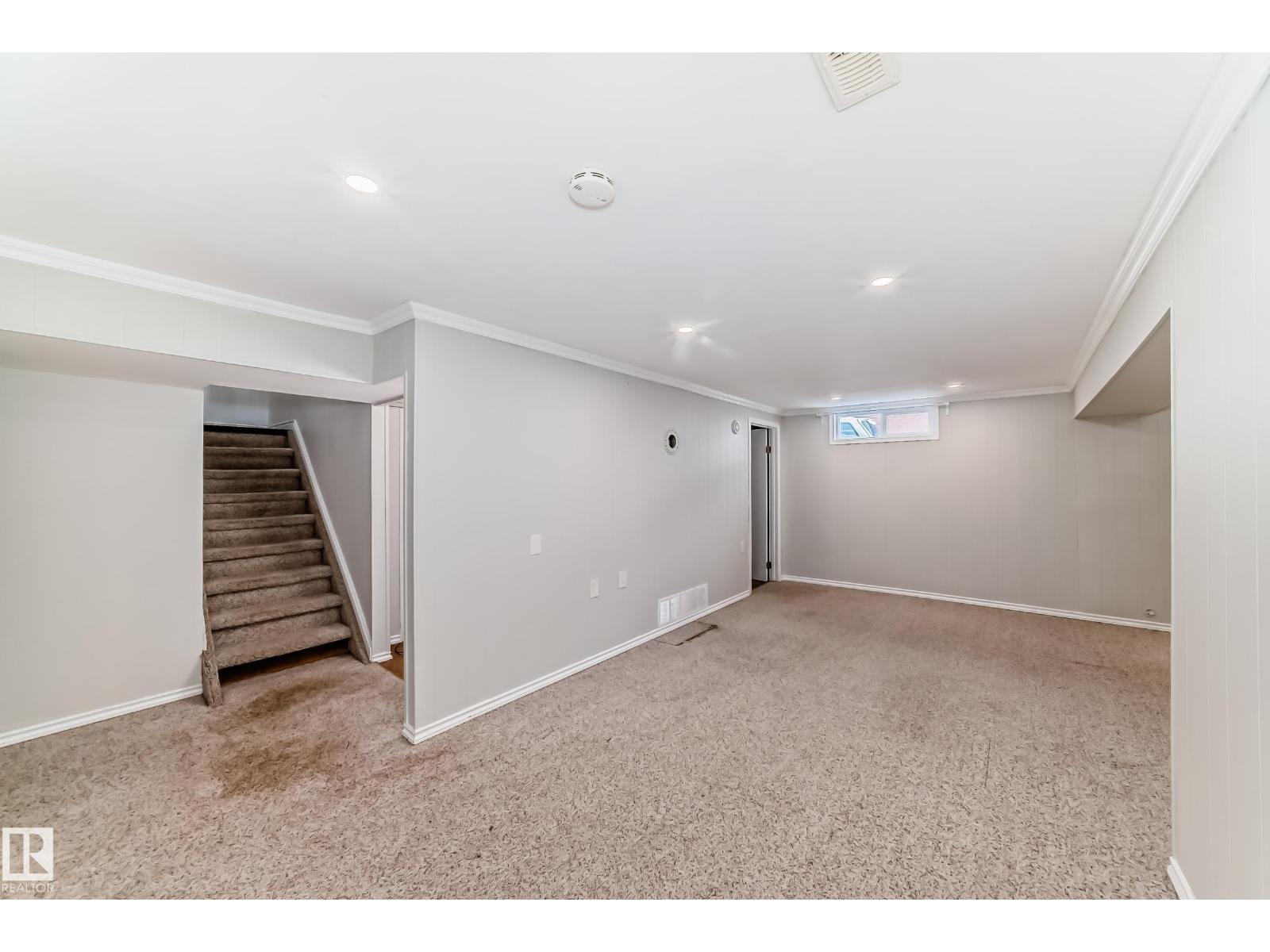 10532 47 ST NW, Edmonton