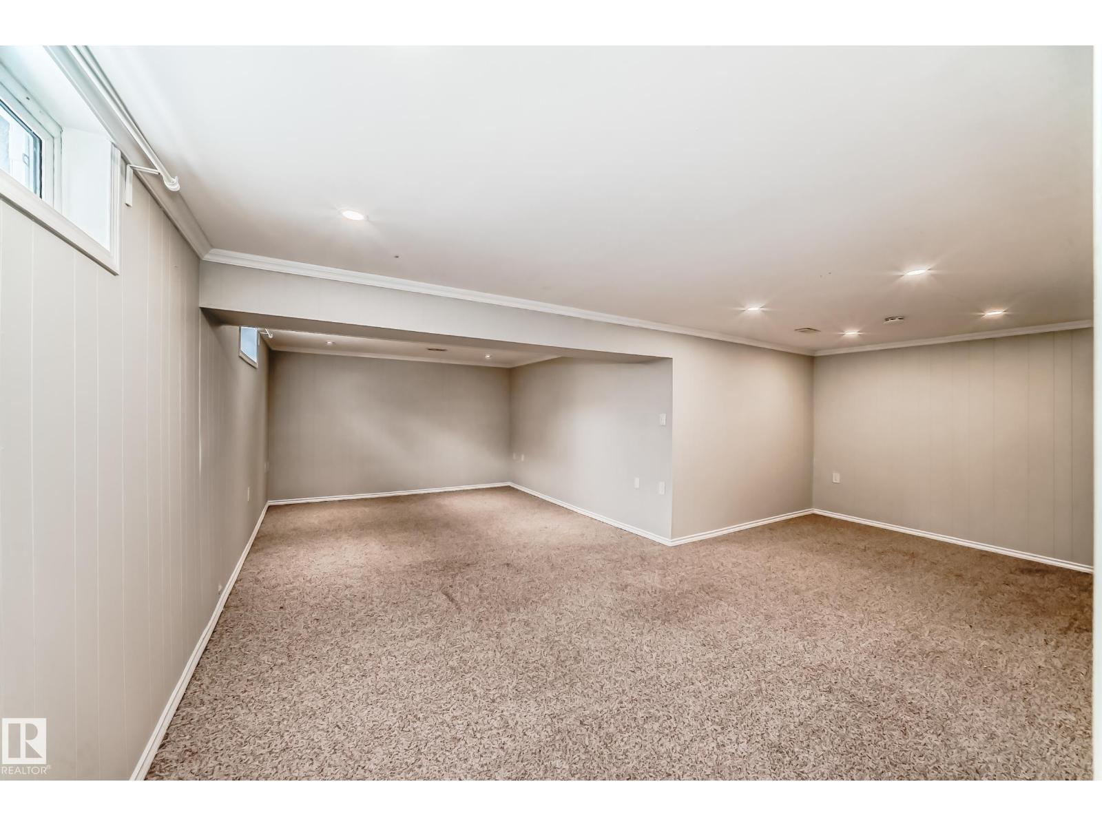 10532 47 ST NW, Edmonton