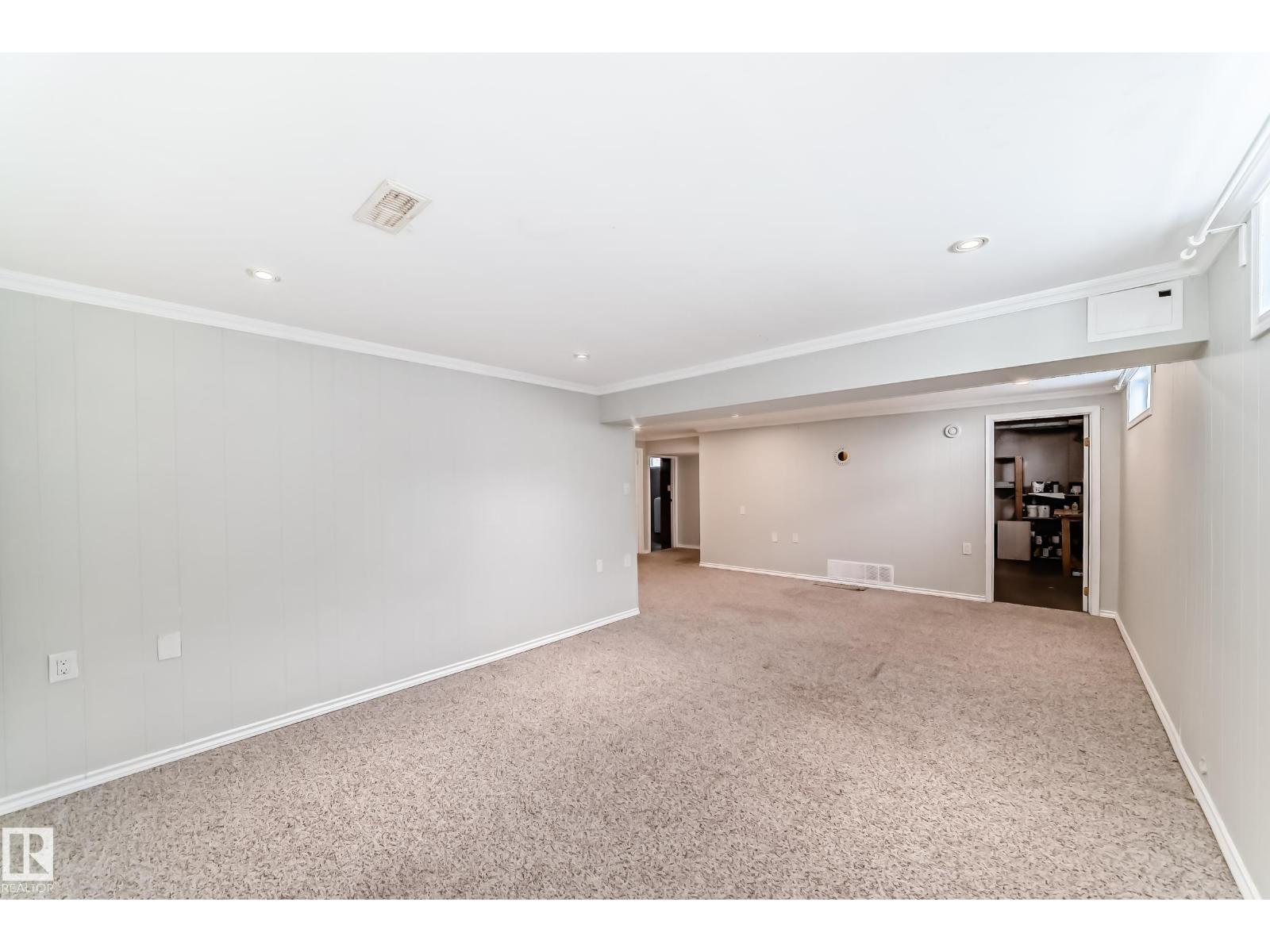 10532 47 ST NW, Edmonton